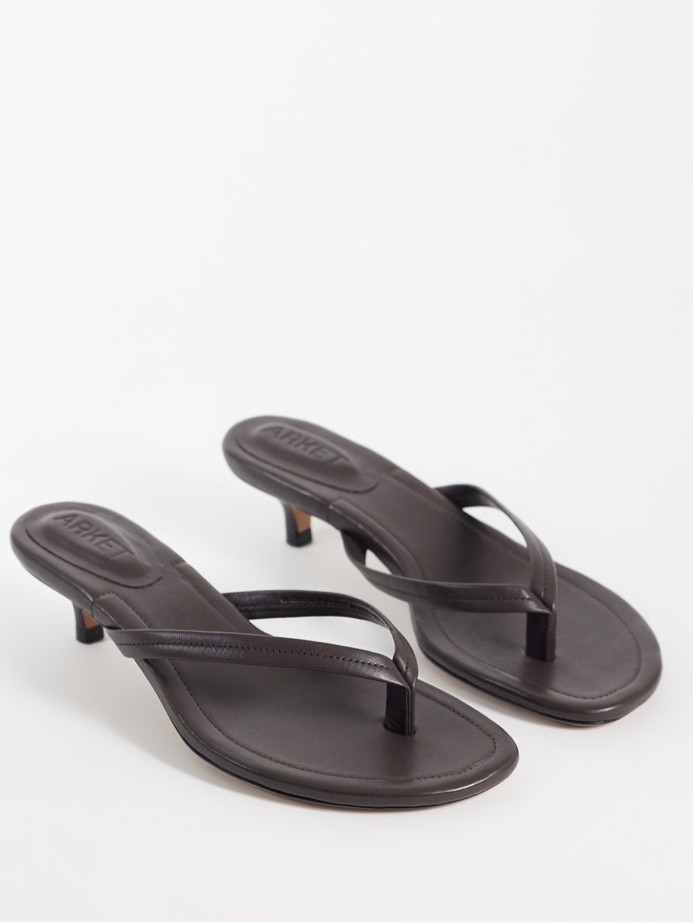 Arket Women's Dark Brown Leather Thong Sandals NIB - Picture 2 of 10